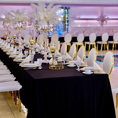 Отель Restauracja Joanna Ключборк Экстерьер фото