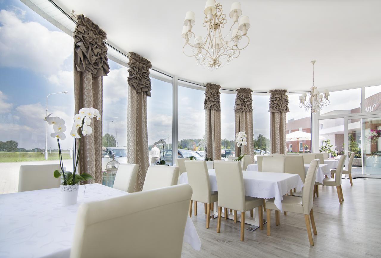 Отель Restauracja Joanna Ключборк Экстерьер фото